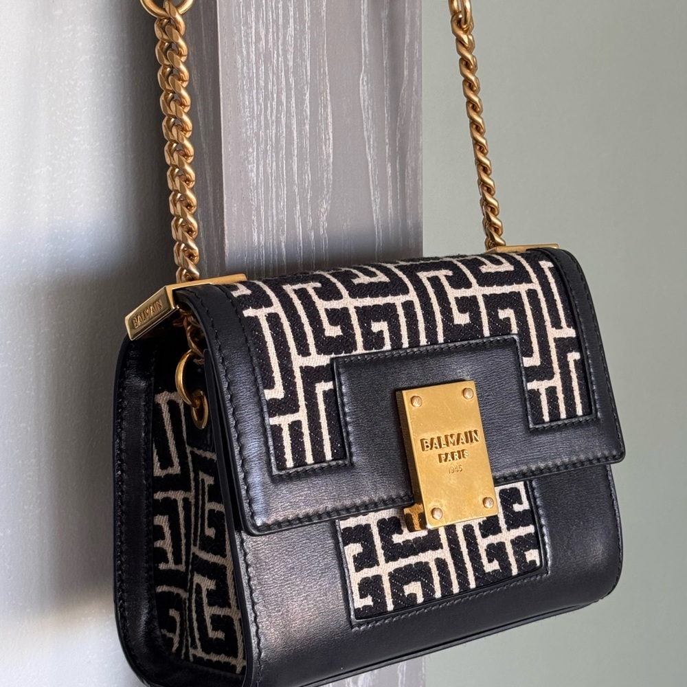 Balmain Black and Gold  Shoulder Bag 1945 canvas monogram small GREAT condition